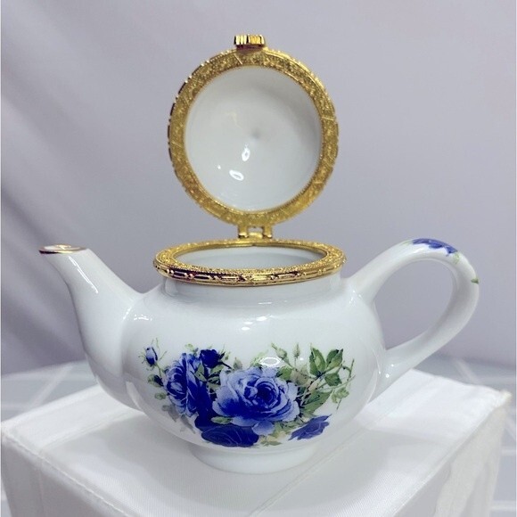 Teapot Blue Rose Floral Pattern Gold 1960’s Trinket Box Formalities by Baum Bros - Picture 5 of 8